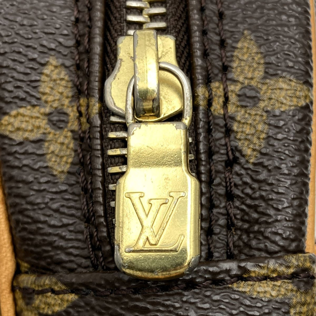 LOUIS VUITTON ルイ・ヴィトン 
 ダヌーブ M45266 ショルダーバッグ 
PVC ブラウン