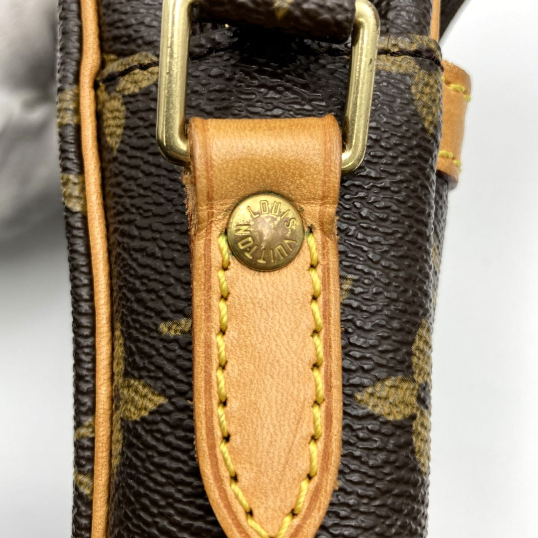 LOUIS VUITTON ルイ・ヴィトン 
 ダヌーブ M45266 ショルダーバッグ 
PVC ブラウン