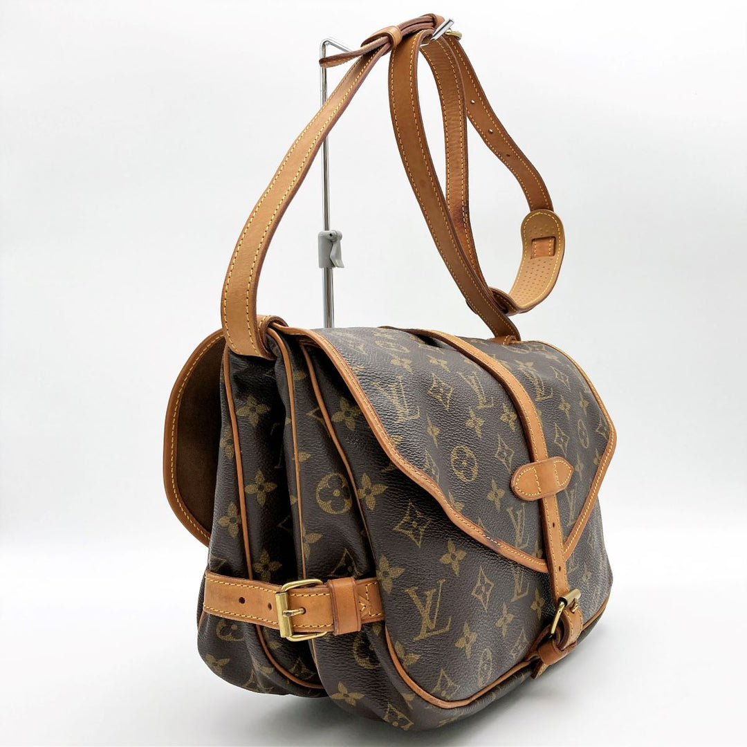 LOUIS VUITTON ルイ・ヴィトン 
 モノグラム ソミュール30 M42256 ショルダーバッグ 
PVC ブラウン