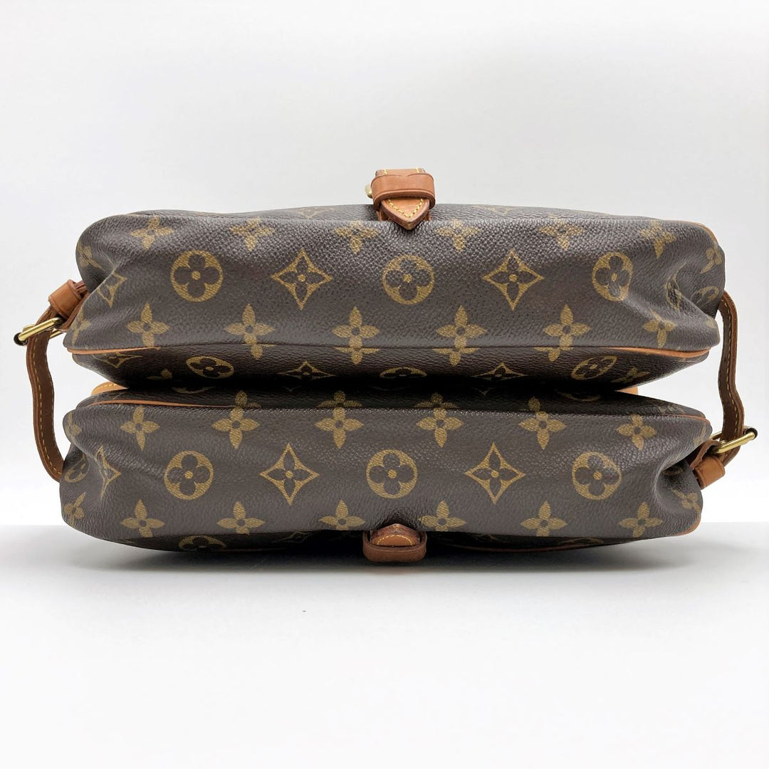 LOUIS VUITTON ルイ・ヴィトン 
 モノグラム ソミュール30 M42256 ショルダーバッグ 
PVC ブラウン