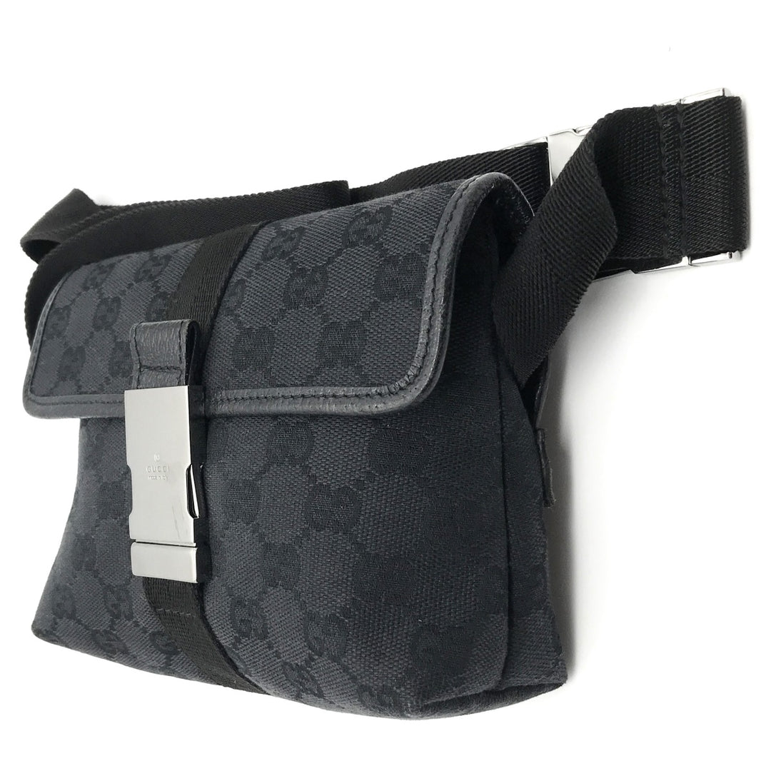 GUCCI グッチ 
 131236 ウエストバッグ 
GGキャンバス ブラック