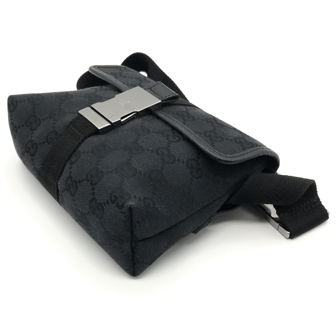 GUCCI グッチ 
 131236 ウエストバッグ 
GGキャンバス ブラック