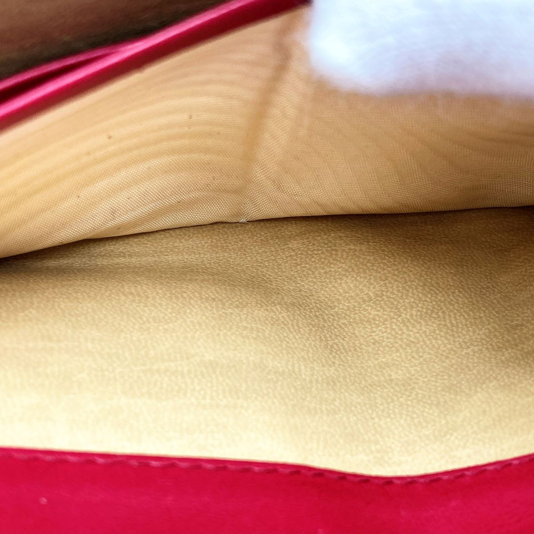 BOTTEGAVENETA ボッテガヴェネタ 
 長財布 
レザー レッド