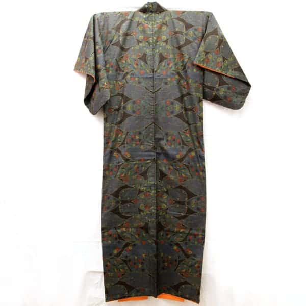 着物 
絹 黒×青系