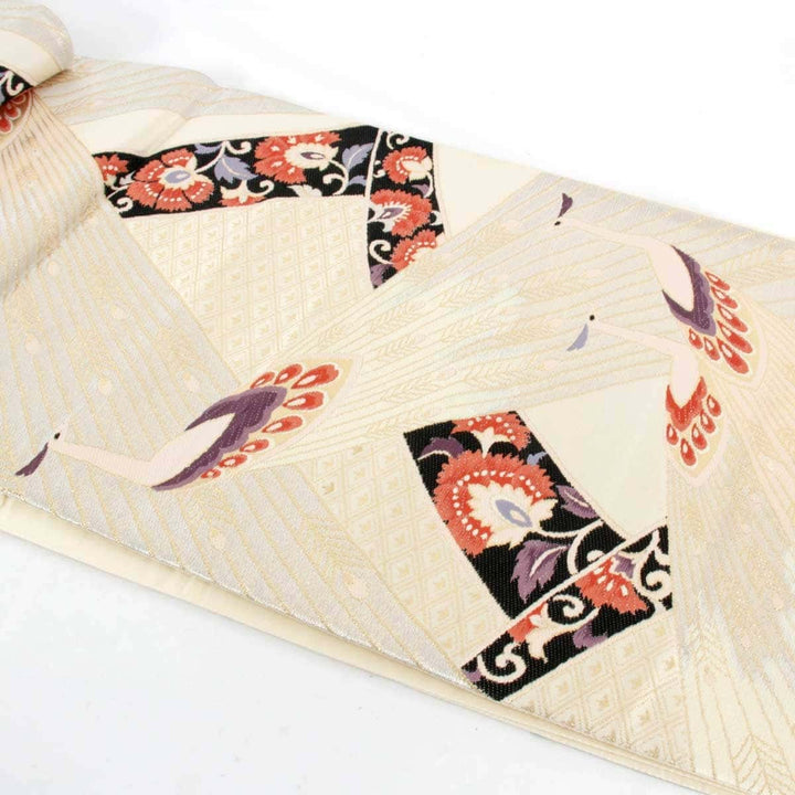 良品『USED』 
 
 正倉院菱取蜀甲華文 袋帯 
正絹 ベージュ系 純金箔