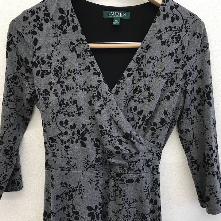 『USED』 
RALPH LAUREN ラルフローレン 
 サイズ4P RN41381/CA56658 ワンピース 
ポリエステル/レーヨン  /ポリウレタン