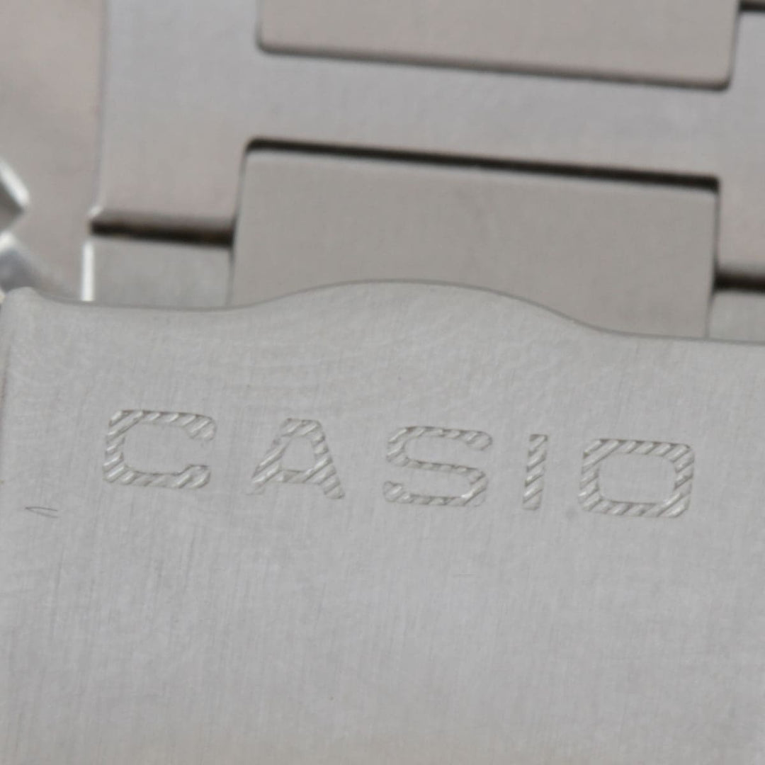 『USED』 
CASIO  スクリューバッグ W-760 100M 
腕時計
 クォーツ メンズ