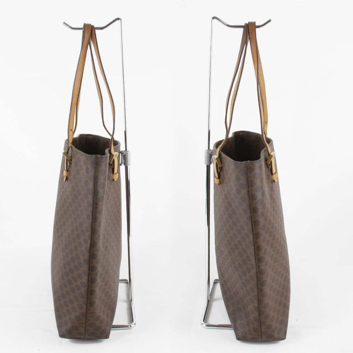 『USED』 
CELINE セリーヌ 
 マカダム柄  トートバッグ 
PVC ブラウン
