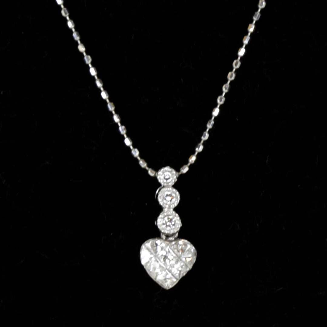 美品『USED』 K18/K18WG  /ダイヤモンド 
ネックレス
 1.9g