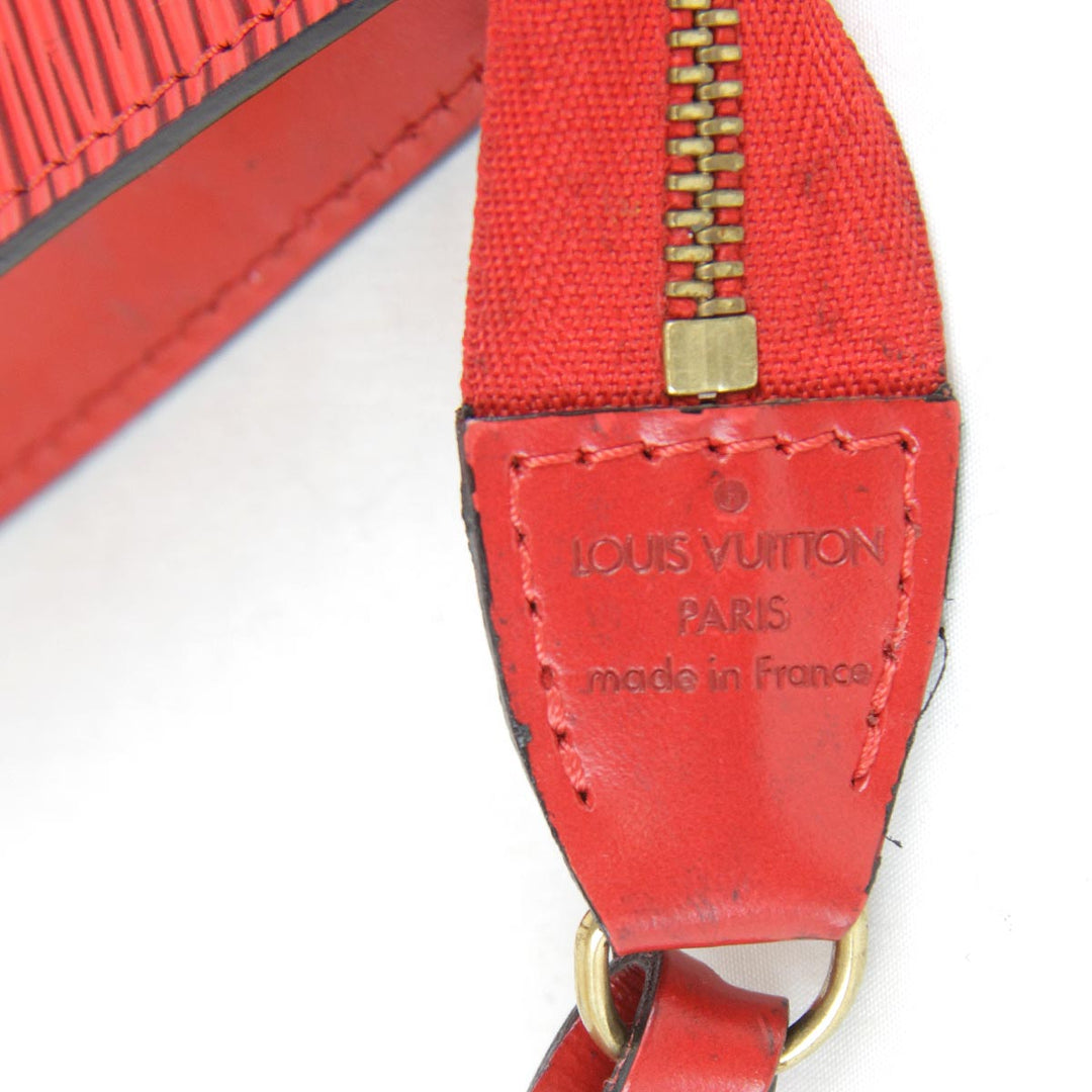 訳あり/外観良好『USED』 
LOUIS VUITTON ルイ・ヴィトン 
 ポシェットアクセソワール M52947 アクセサリーポーチ 
エピレザー