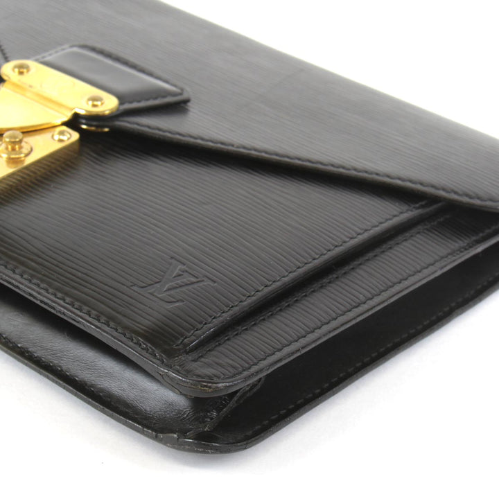 『USED』 
LOUIS VUITTON ルイ・ヴィトン 
 ポシェットセリエ ドラゴンヌ M52612 セカンドバッグ 
エピレザー ブラック