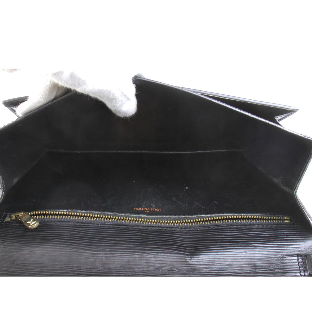 『USED』 
LOUIS VUITTON ルイ・ヴィトン 
 ポシェットセリエ ドラゴンヌ M52612 セカンドバッグ 
エピレザー ブラック
