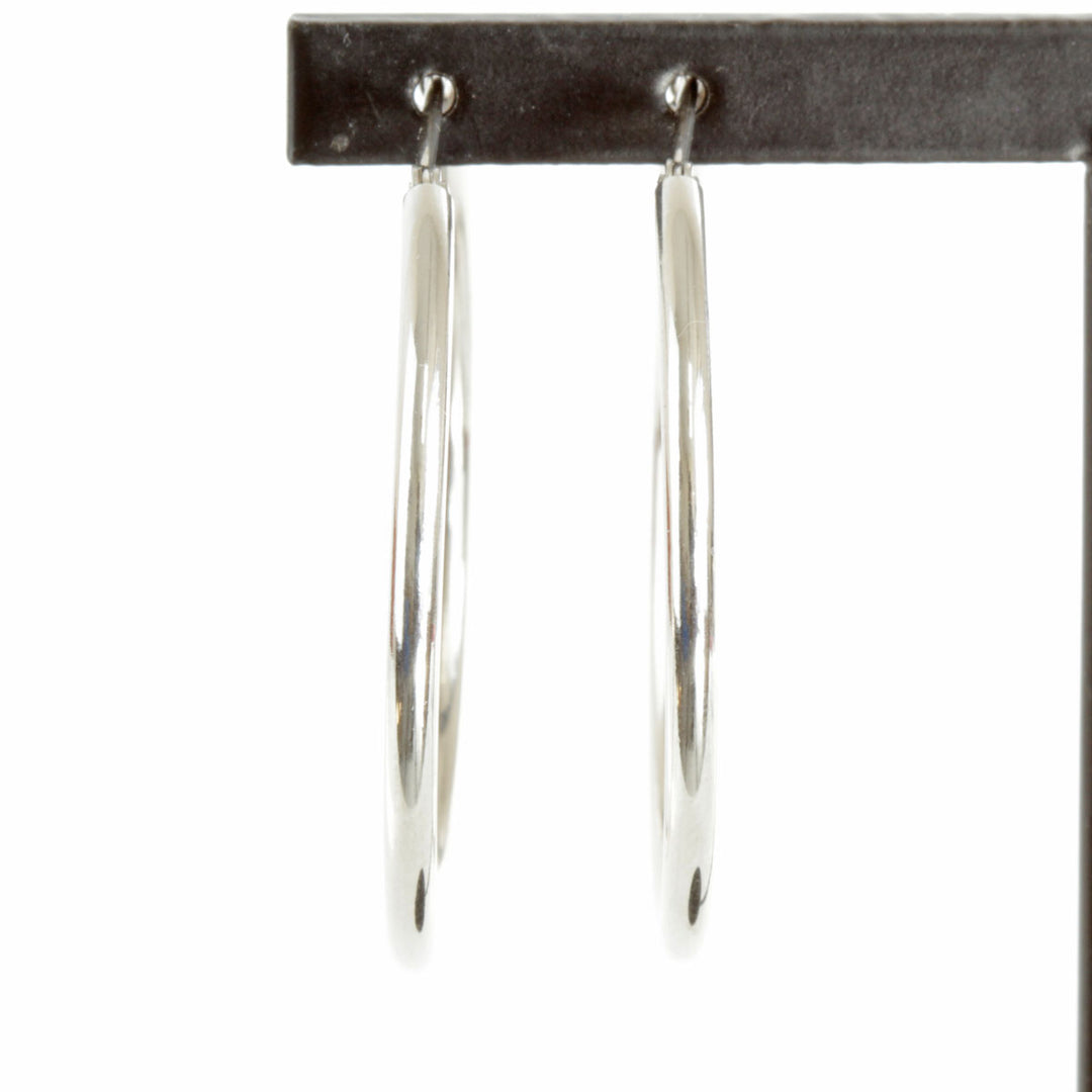 美品『USED』 Pt900 
 フープ ピアス
 3.2g