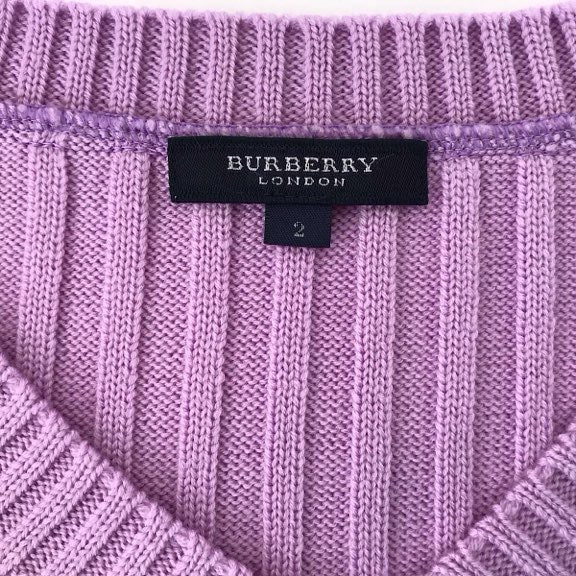 『USED』 
BURBERRY LONDON バーバリーロンドン 
 ウールVネックセーター FB022-656-362 セーター 
ウール パープル系