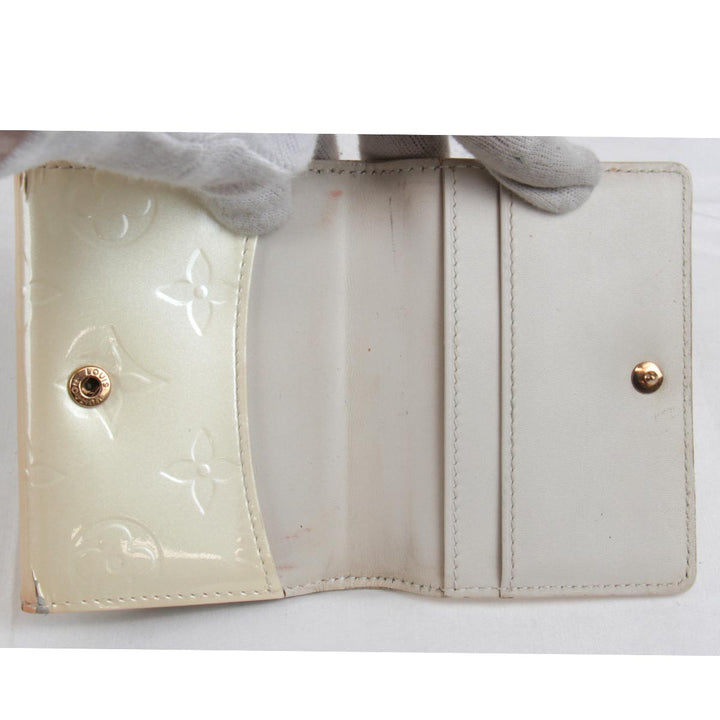 『USED』 
LOUIS VUITTON ルイ・ヴィトン 
 ラドロー 二つ折り M91357 コインケース 
モノグラムヴェルニ ベージュ