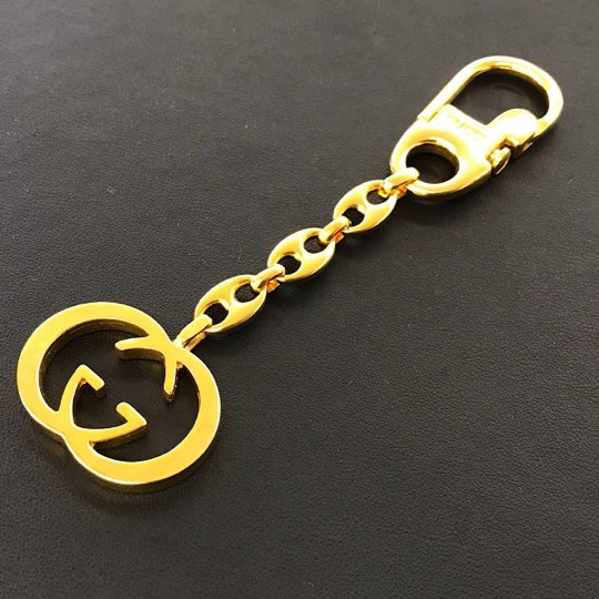 『USED』 
GUCCI グッチ 
 オールドグッチ　GG　インターロッキング キーホルダー 
 ゴールド