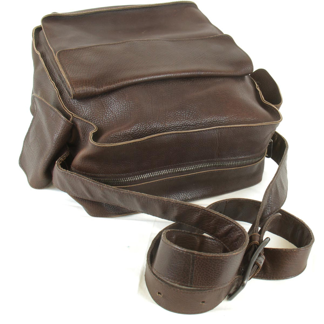 『USED』 
BOTTEGAVENETA ボッテガヴェネタ 
 ショルダーバッグ 
レザー ブラウン