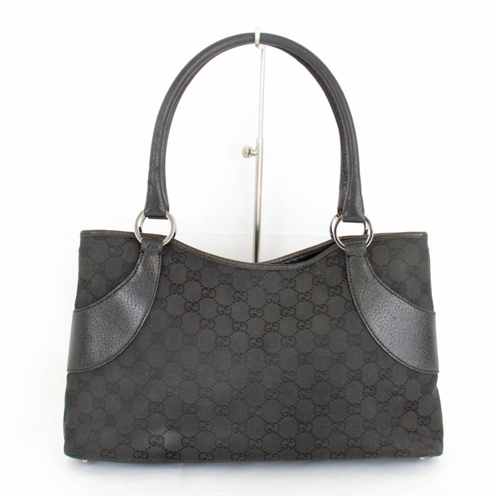 良品『USED』 
GUCCI グッチ 
 113015/001013 ハンドバッグ 
GGキャンバス ブラック