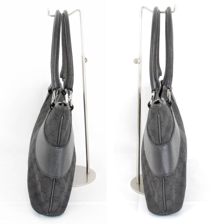 良品『USED』 
GUCCI グッチ 
 113015/001013 ハンドバッグ 
GGキャンバス ブラック