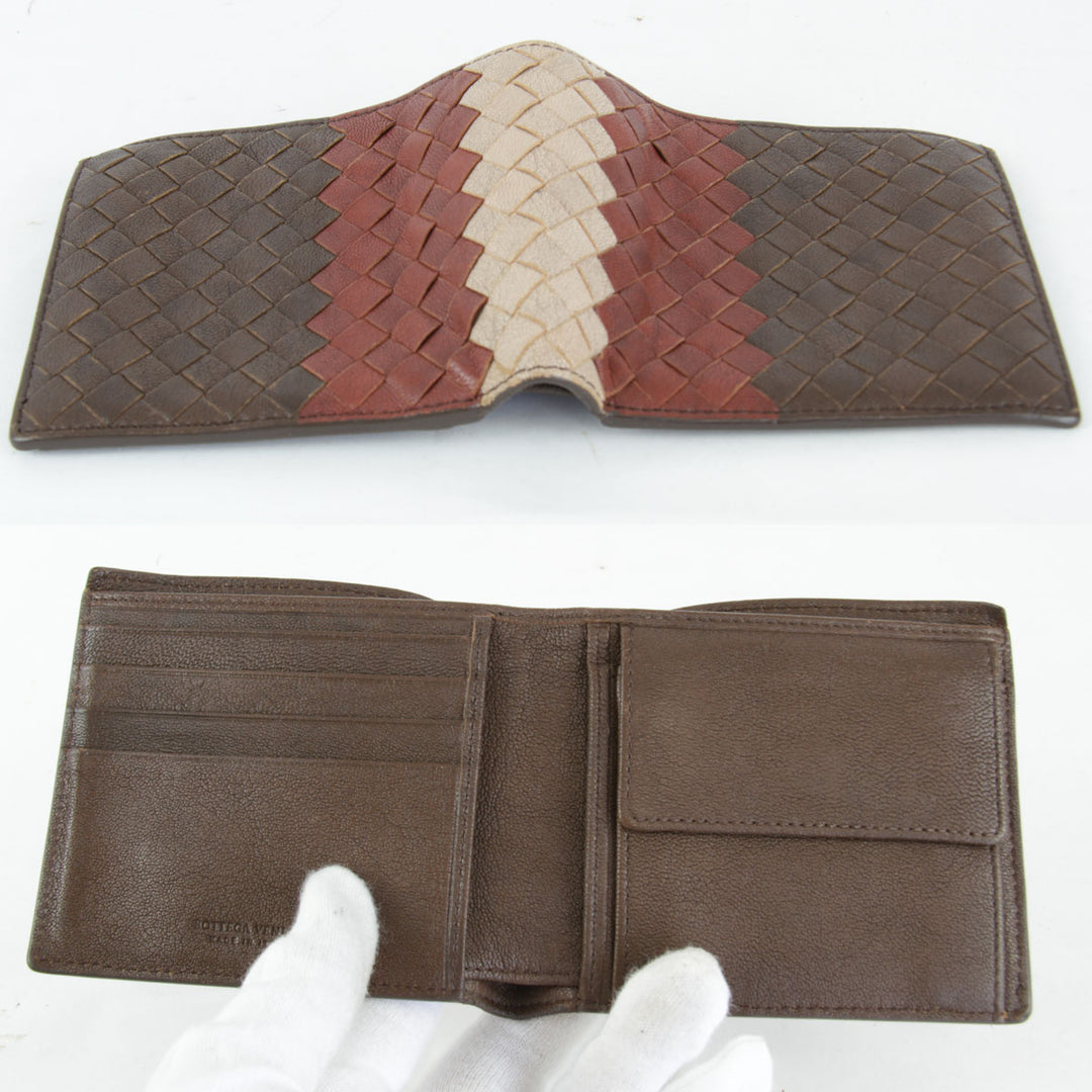 良品『USED』 
BOTTEGAVENETA ボッテガヴェネタ 
 イントレチャート 二つ折り財布 
レザー ブラウン/レッド/ベージュ