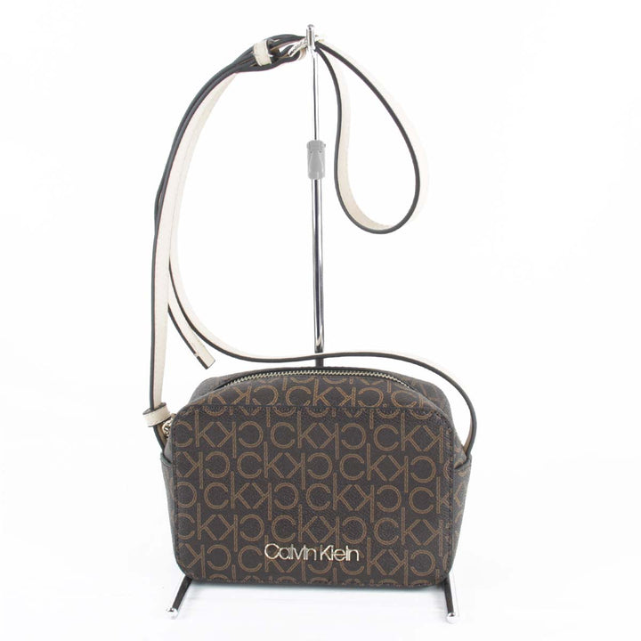 美品『USED』 
Calvin klein カルバンクライン 
 K60K6074490HJ ショルダーバッグ 
ポリウレタン ブラウン