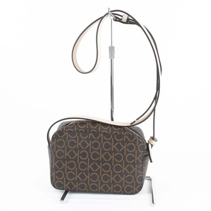 美品『USED』 
Calvin klein カルバンクライン 
 K60K6074490HJ ショルダーバッグ 
ポリウレタン ブラウン