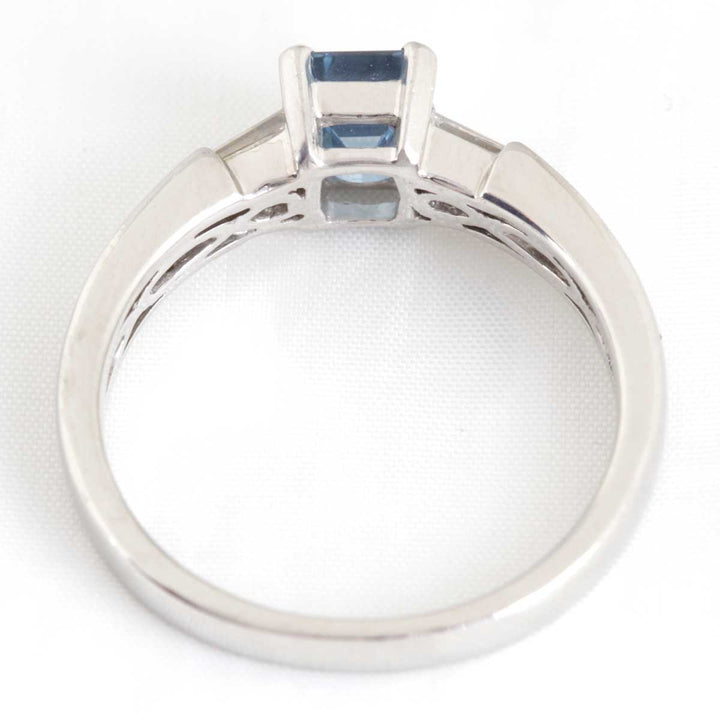 美品『USED』 Pt900 
リング・指輪
 青石 0.68 5.1g