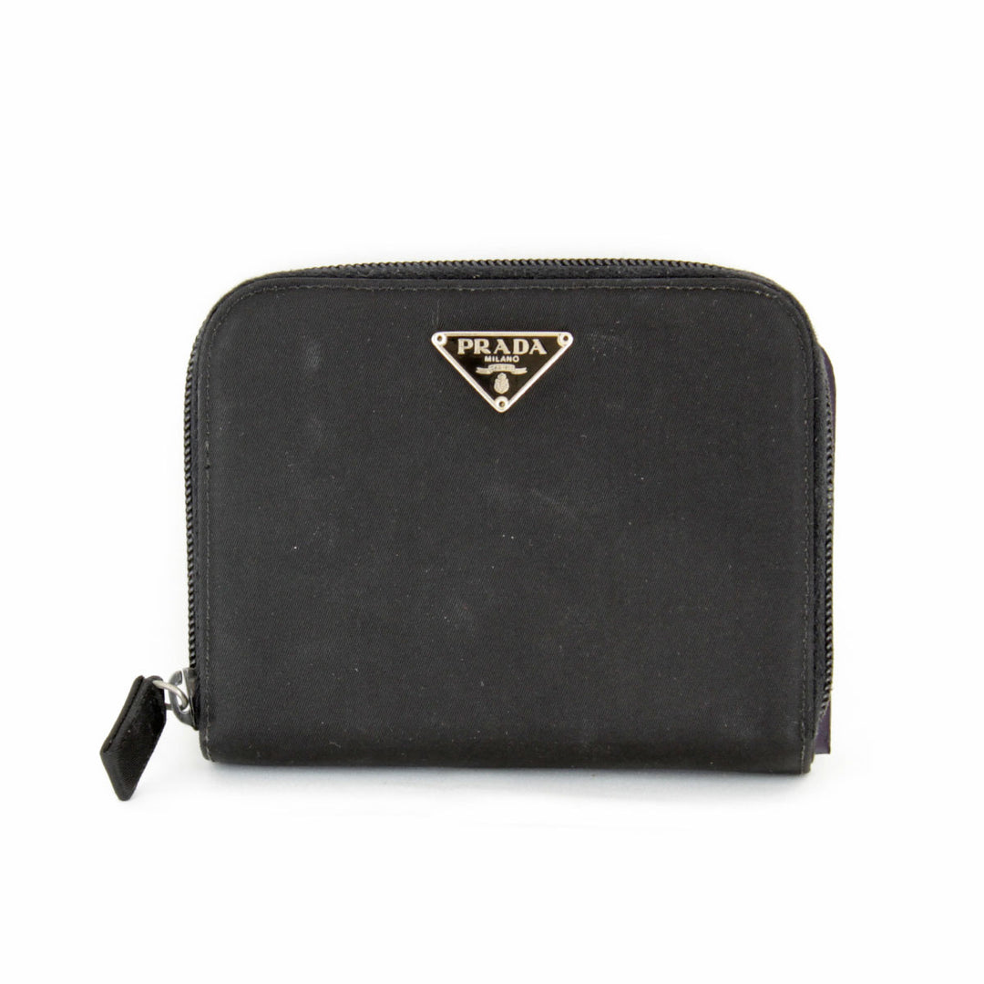 『USED』 
PRADA プラダ 
 二つ折り財布 
ナイロン/レザー  ブラック