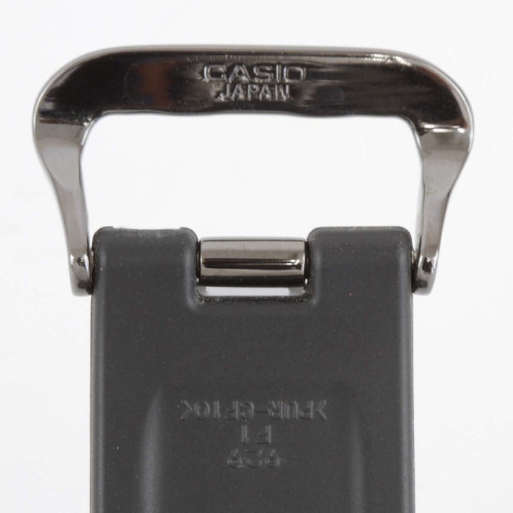 良品『USED』 
CASIO  GWR-B1000 
腕時計
 ソーラー電波時計 メンズ