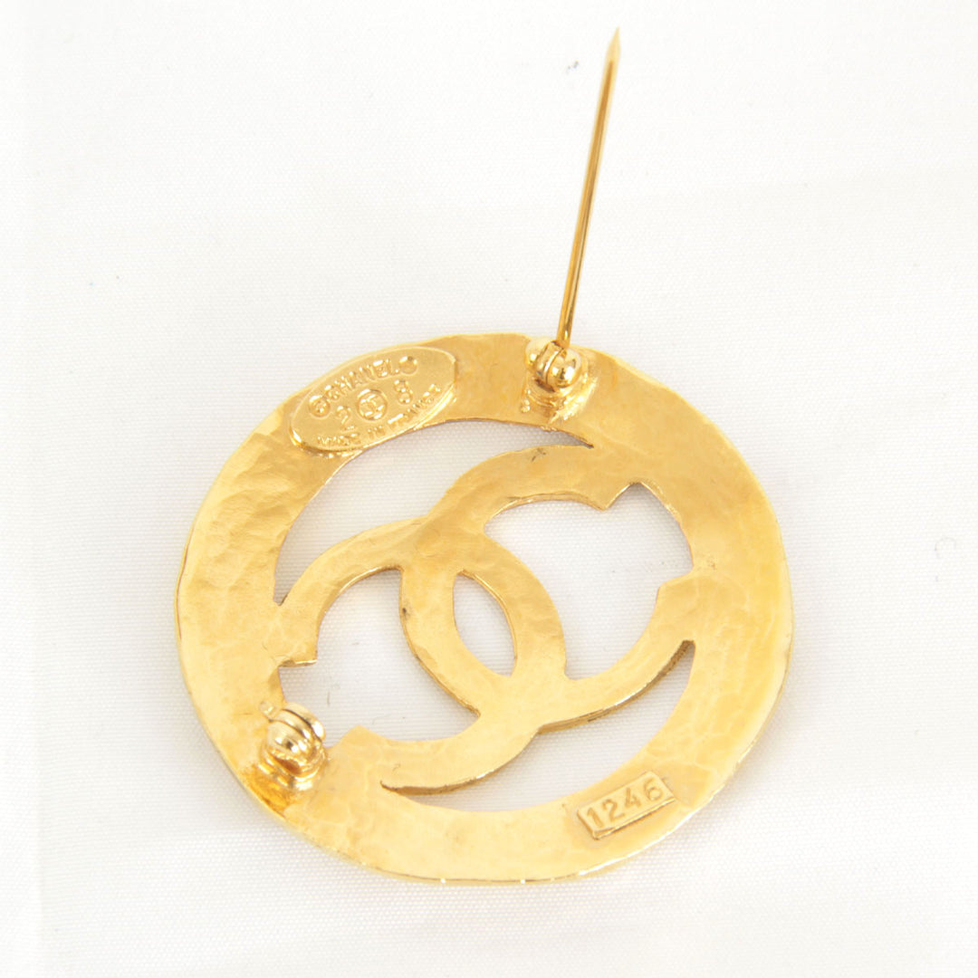 美品『USED』 
CHANEL シャネル 
 ブローチ 
メタル ゴールドカラー