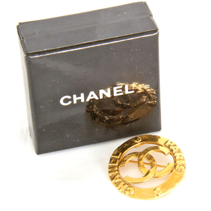 美品『USED』 
CHANEL シャネル 
 ブローチ 
メタル ゴールドカラー