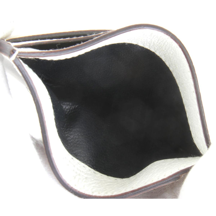『USED』 
GUCCI グッチ 
 154317 パスケース 
レザー