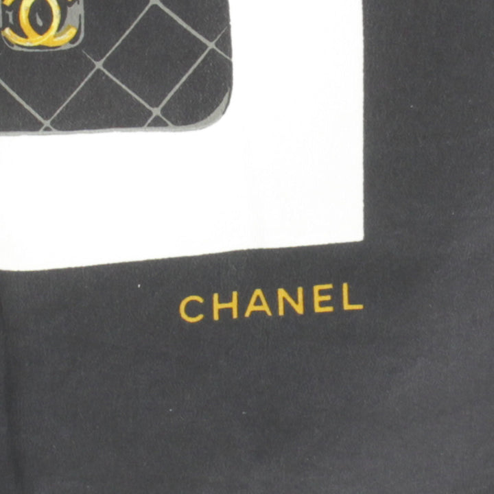 『USED』 
CHANEL シャネル 
 バッグ柄 大判 スカーフ 
ファブリック ブラック×ホワイト