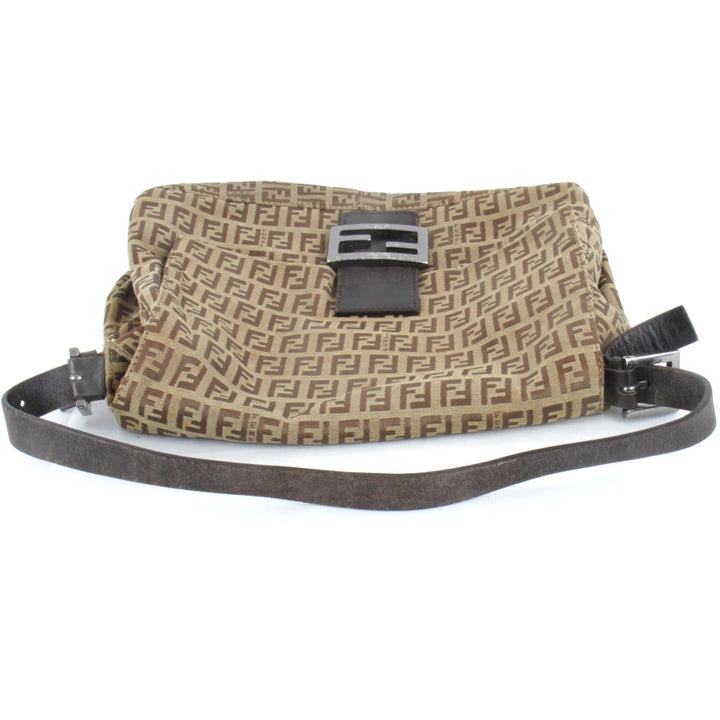 『USED』 
FENDI フェンディ 
 マンマバケット ズッカ柄 ショルダーバッグ 
キャンバス ベージュ