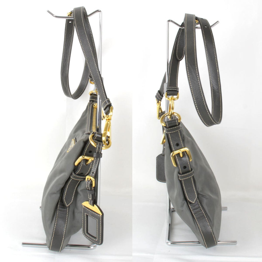 『USED』 
PRADA プラダ 
 ショルダーバッグ 
ナイロン グレー