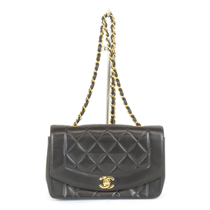 『USED』 
CHANEL シャネル 
 ダイアナマトラッセ チェーンショルダー ショルダーバッグ 
ラムスキン ブラック