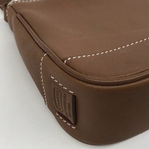 『USED』 
COACH コーチ 
 ハンプトンレザーデミポーチ 7785 アクセサリーポーチ 
レザー ブラウン