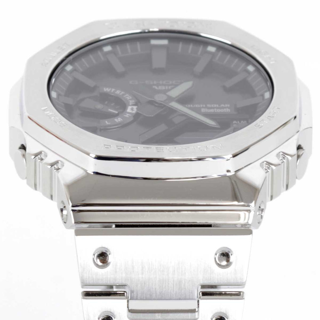 美品『ほぼ未使用』 
CASIO  G-SHOCK 5691 GM-B2100D-1AJF 
腕時計
 ソーラー メンズ