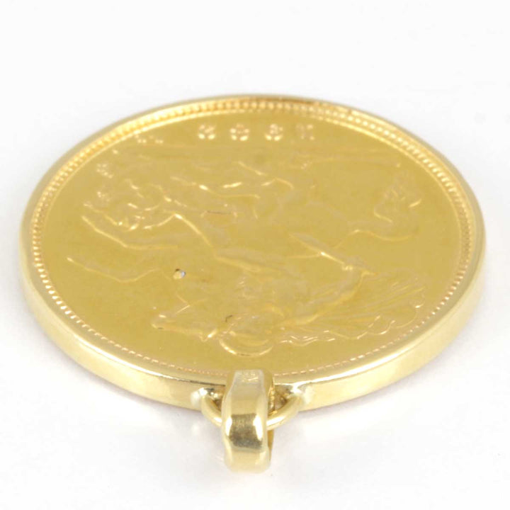 美品『USED』 
 
 エリザベス女王 ソブリン金貨 ペンダントトップ 
K18/K22  /ダイヤモンド ゴールド コイン