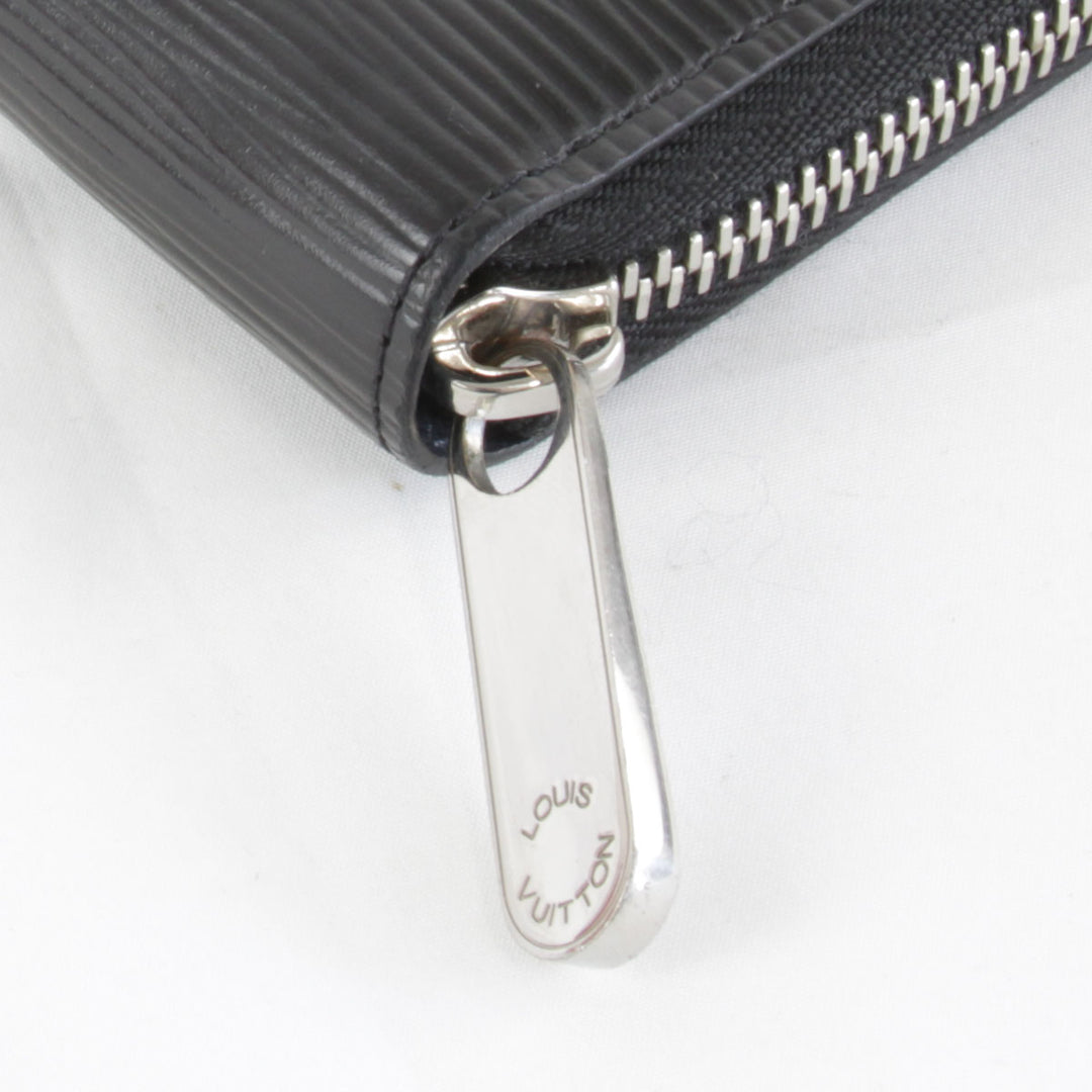 美品『USED』 
LOUIS VUITTON ルイ・ヴィトン 
 エピ・ジッピーウォレット(2018製) M62983 長財布 
エピレザー ブラック/レッド/ホワイト