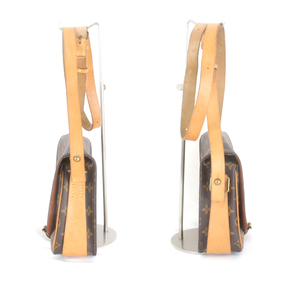 美品『USED』 
LOUIS VUITTON ルイ・ヴィトン 
 カルトシエール M51253 ショルダーバッグ 
モノグラムキャンバス モノグラム