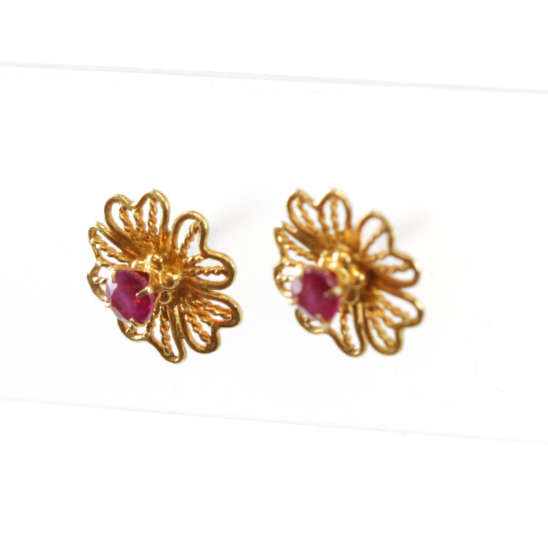美品『USED』 K18 
 フラワー キャッチなし ピアス
 0.8g