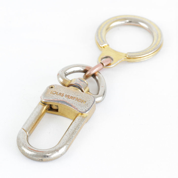 『USED』 
LOUIS VUITTON ルイ・ヴィトン 
 アノクレ M62694 キーリング 
メタル シルバー（ゴールド）
