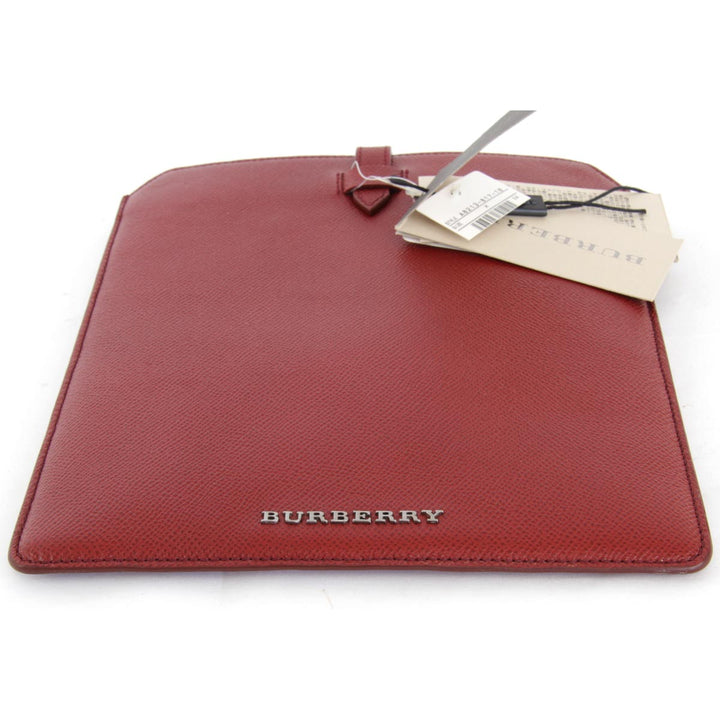 美品『USED』 
BURBERRY バーバリー 
 iPadケース 
レザー レッド