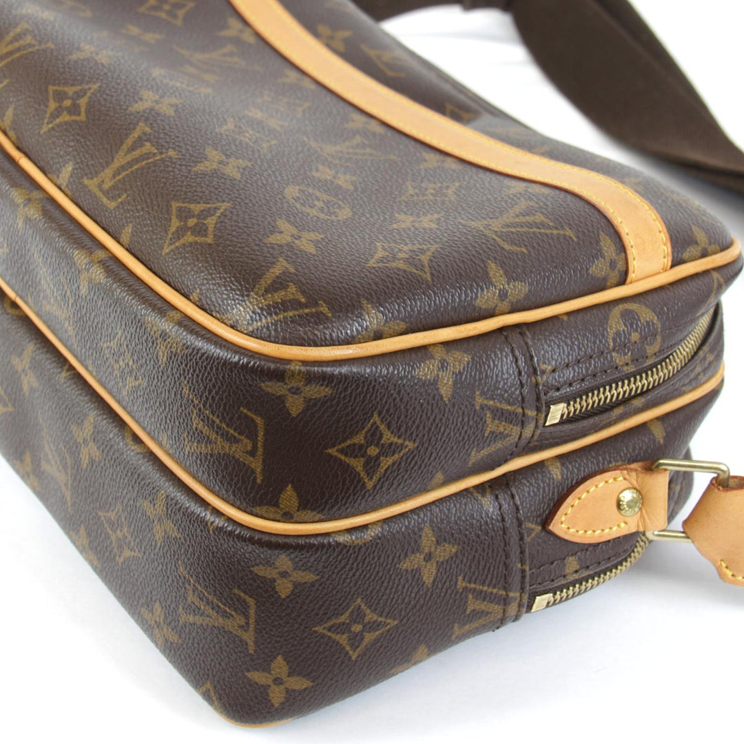 美品『USED』 
LOUIS VUITTON ルイ・ヴィトン 
 リポーター M45254 ショルダーバッグ 
モノグラムキャンバス モノグラム