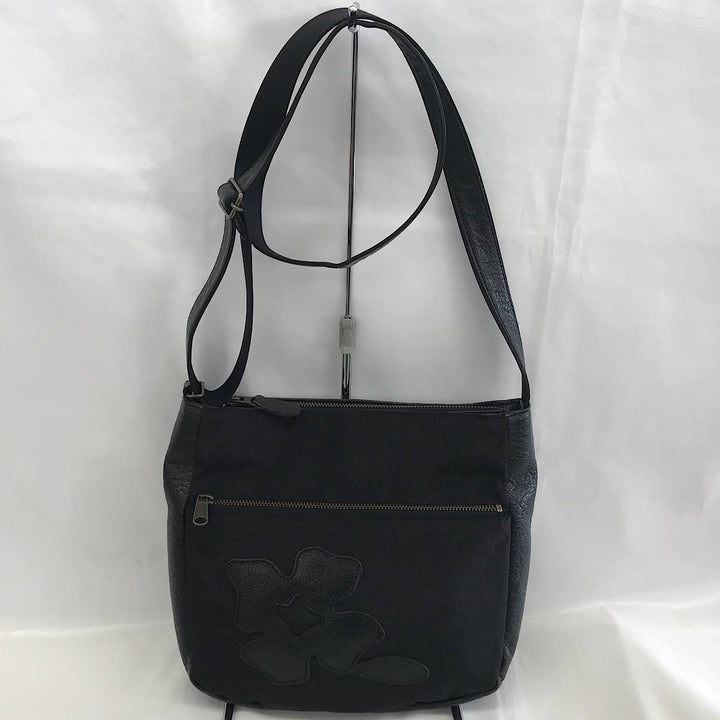 『USED』 
IBIZA イビサ 
 ショルダーバッグ 
ナイロン/レザー  ブラック系