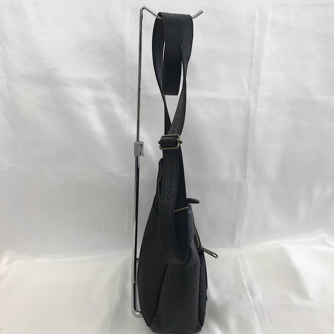 『USED』 
IBIZA イビサ 
 ショルダーバッグ 
ナイロン/レザー  ブラック系