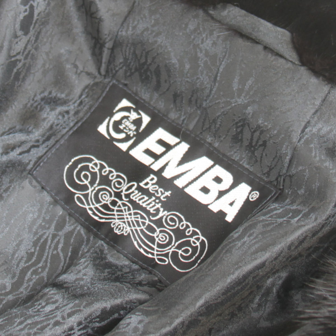 美品『USED』 
EMBA エンバ 
 ブロードテール コート 
 ブラック