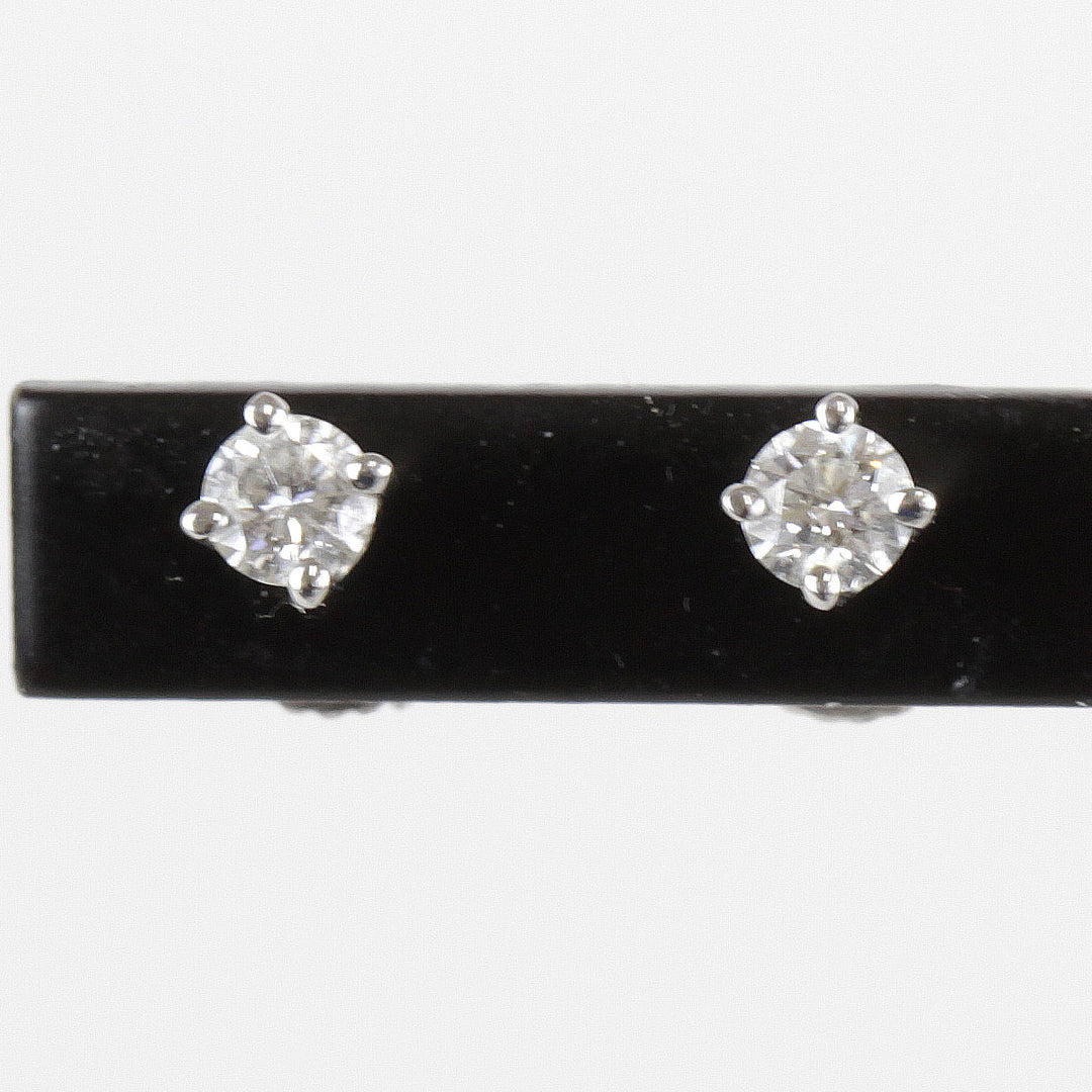 『USED』 Pt950 
TIFFANY&Co.  ソリティア ピアス
 ダイヤモンド