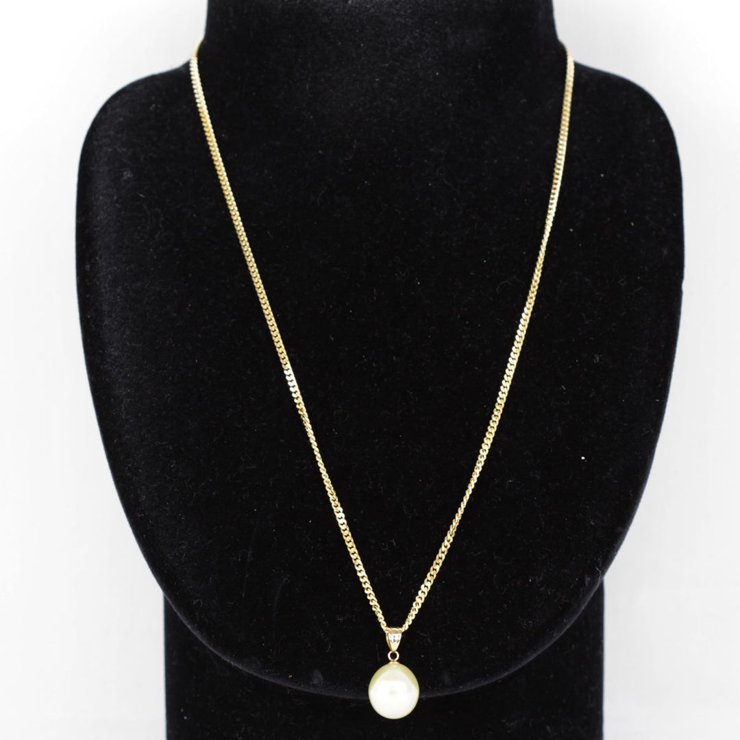 美品『USED』 K18/パール  
 パールネックレス ネックレス
 10.5g